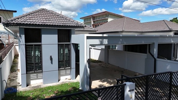 ขายบ้านเดี่ยวชั้นเดียว 50 ตร.วา ไร่กล้วย ศรีราชา พร้อมอยู่ ทำเลน่าอยู่ เหมาะทั้งอยู่อาศัยและลงทุน Tel 06-28926536